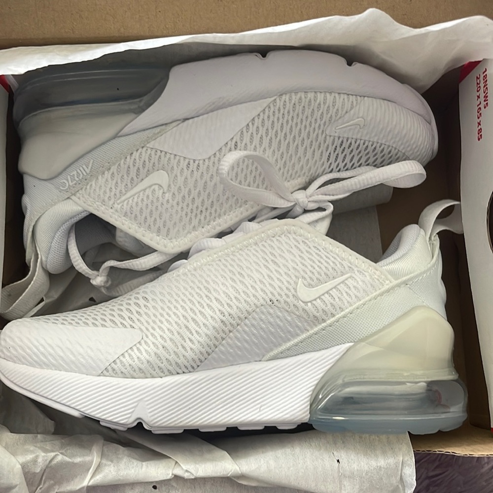 COPY - White Nike air max 270 size 11C.